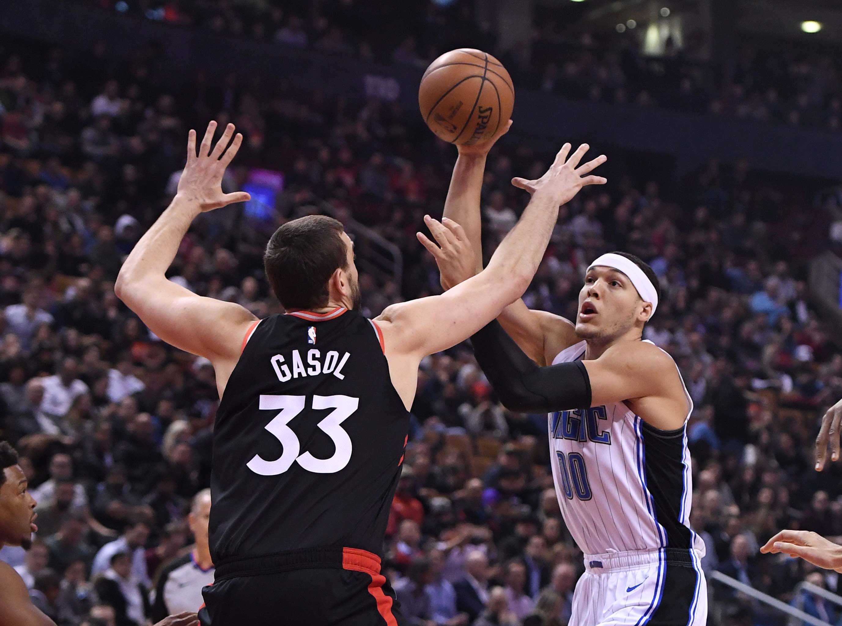 猛龙战胜魔术,止颓势 猛龙战胜魔术,止颓势